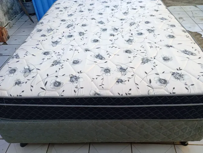 Cama box casal 