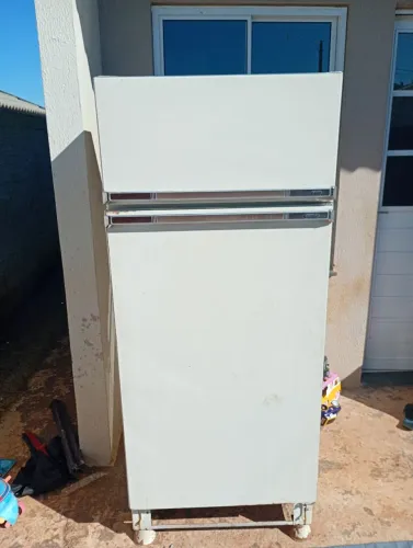 Geladeira Consul 220vlts