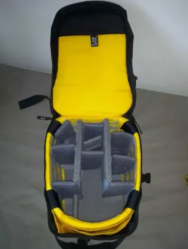 Mochila para equipamento fotográfico modelo Alhva Jabuti pro x P. Muito nova!