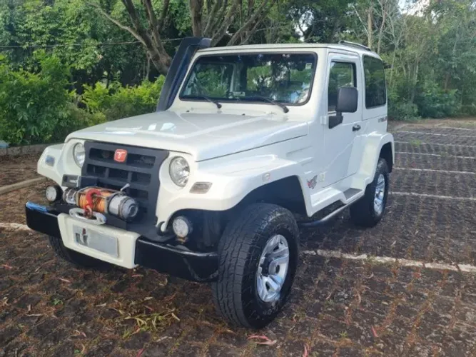 Troller T-4 4X4 3.0 TB Int. Cap. Rígida Diesel 2012