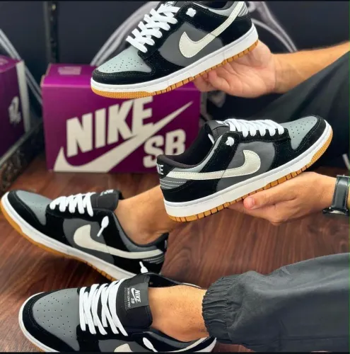 Tênis Nike Dunk SB