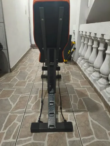Cadeira Fitnes+ pesos de 29 kilos