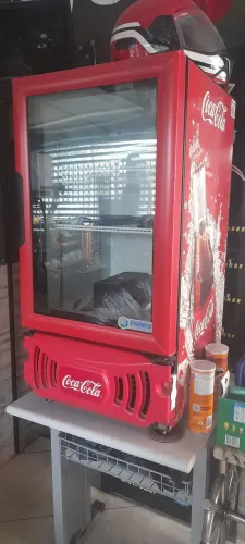 Expositora da Coca