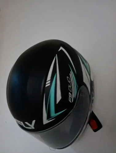 Vendo capacete seminovo. Fly F9olo