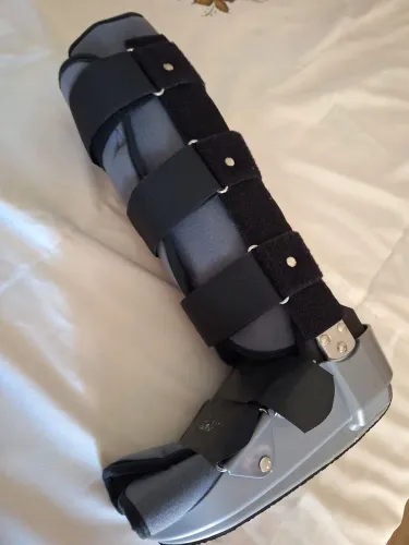 Bota pos cirurgia de tornozelo DOAÇÃO