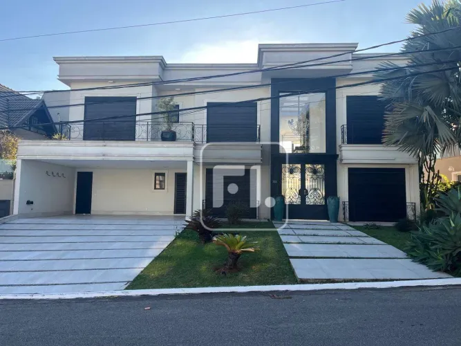 Casa no Residencial 11 Mobiliada com 4 suítes 6 vagas de garagem