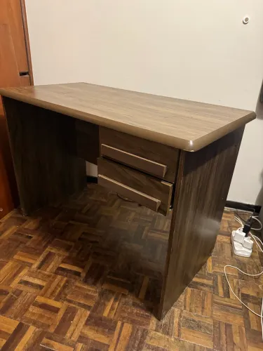 Mesa escrivaninha