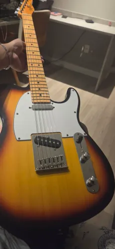 Vendo guitarra tagima