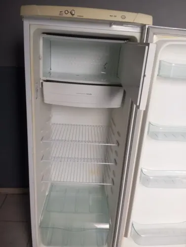 Vendo geladeira