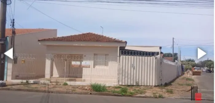 Vendo casa no interior na cidade de Leme em São Paulo