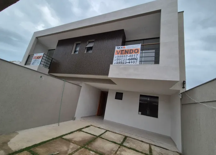 Vendo Casa Morada de Laranjeiras