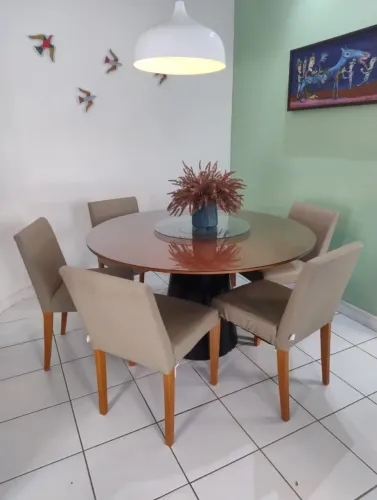 Cadeiras da Tok Stok em bom estado