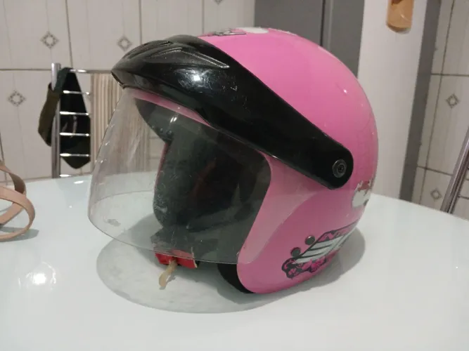 Vendo o capacete da minha esposa 