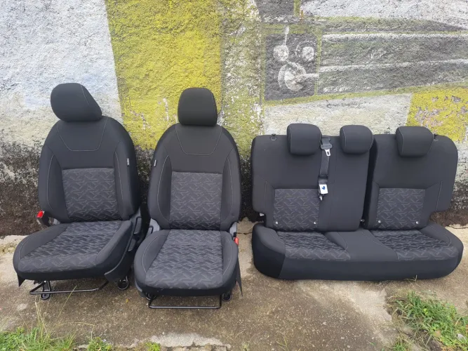Jogo bancos e forros nissan kicks active 2023