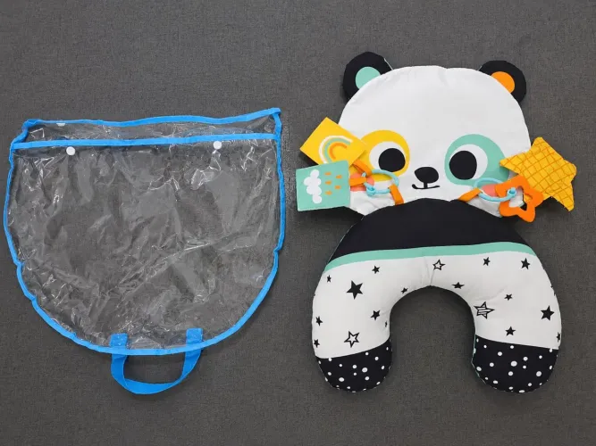 Almofada de atividades Buba, panda. Usado um dia.