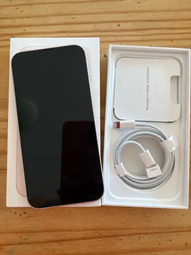 iPhone 13 Rosa