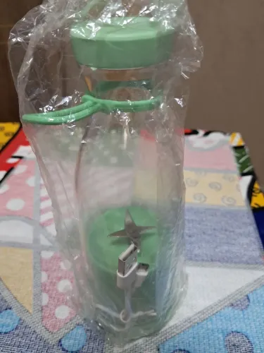 VENDO LIQUIDIFICADOR PORTATIL