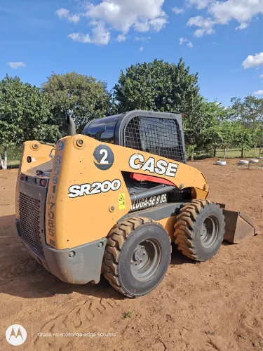 Maquina bobcat case Aceita Troca