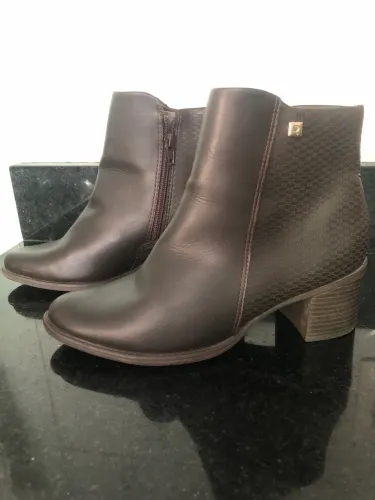 Bota cano curto, marrom, n 36, marca Ramarim