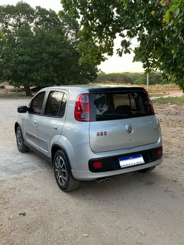 Fiat Uno Evolution 1.4 Fire Flex 8V 5P 2015