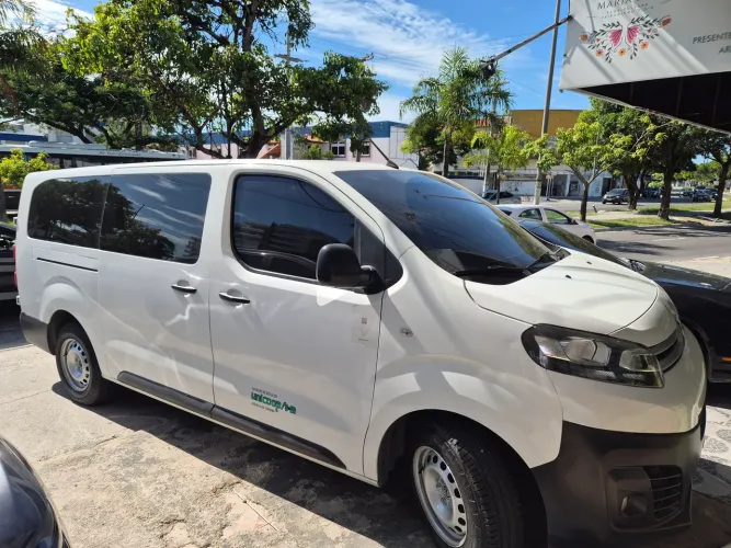 Citroen Jumpy Cargo 1.5 Turbo Diesel 2023