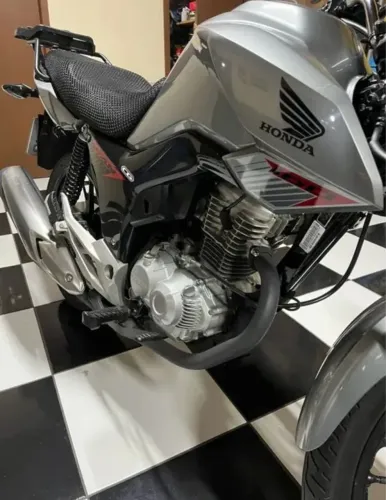 Vendo moto 160 2019