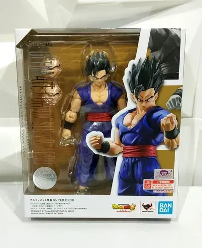 Gohan Super Hero SH Figuarts - Bandai