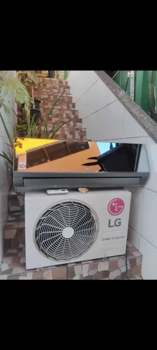 Ar condicionado LG 12000btus espelhado