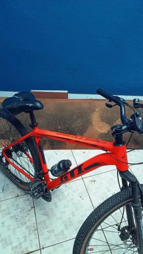 Bike Quadro GTI Aro 29 impecável 