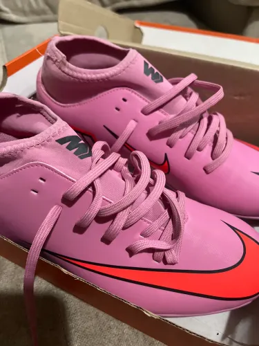 Lote 3 Chuteiras Tam 39 (1 Nike Mercurial Rosa NOVA na caixa + 2 Usadas)