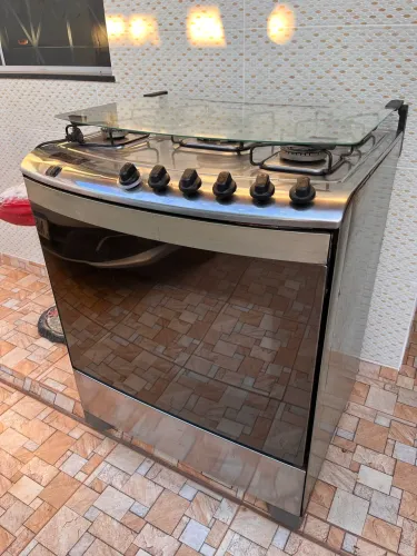 Vendo fogão de 5 bocas