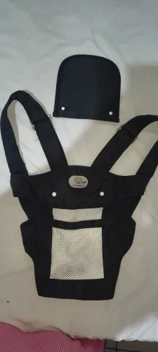 Canguru carregador de bebê - ergonômico.