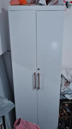 Armário multiuso 