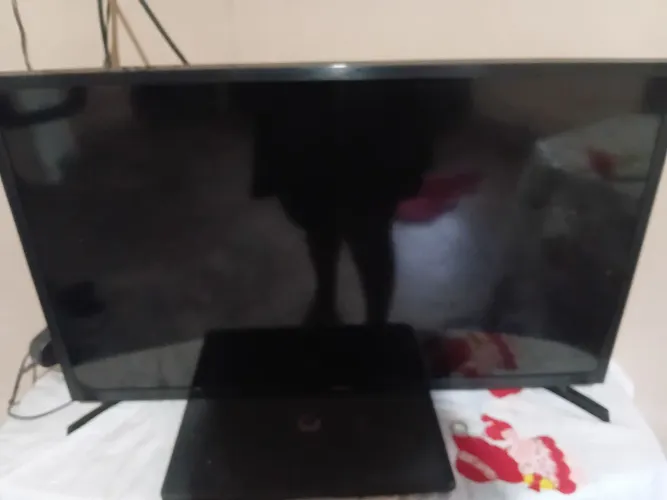 Vendo TV 32 polegadas