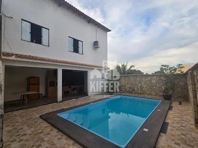 Casa com 5 quartos à venda, 210 m² por R$ 700.000 - Boqueirão - São Pedro da Aldeia/RJ