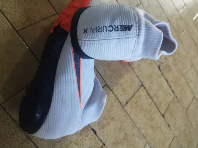 Chuteira Nike Mercurial Society N°38