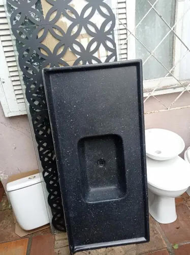 Caixa Acoplada/Vasos Sanitários 'Convencional'/Cuba 'Deca'/Pias