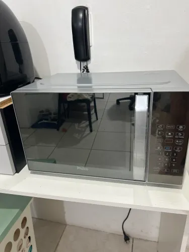 MICROONDAS Espelhado prateado 20L - Philco/seminovo