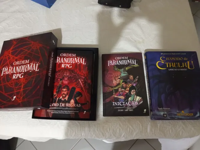 Livros de RPG ordem paranormal e Chamado de Cthulhu