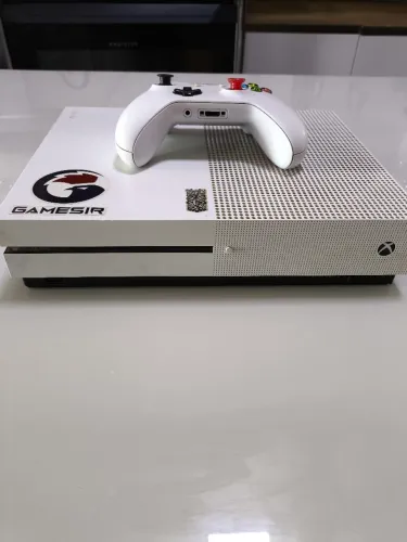 Xbox one vendo ou troco