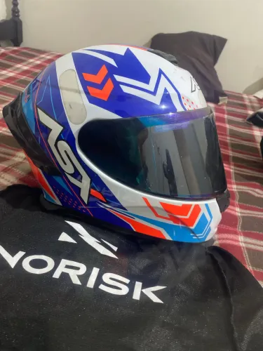 Capacete axxis modelo drack