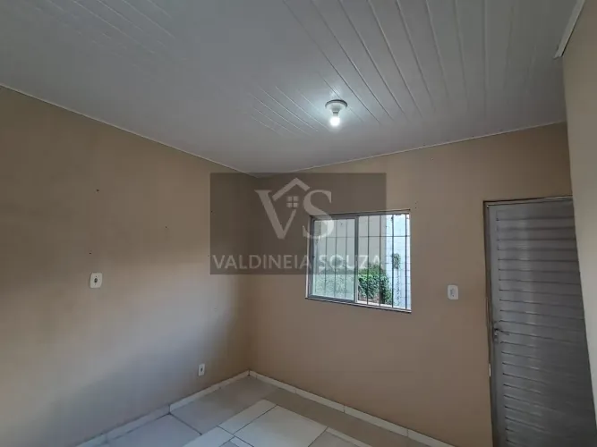 Alugo apto estilo kitnet na Péricles Guedes AB atrás do castanheira.