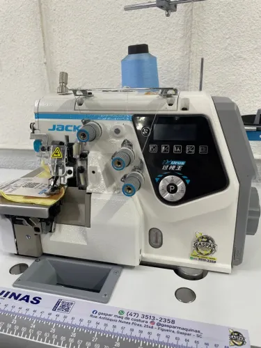 Venda Máquina de costura Jack nova