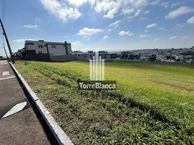 Condomínio Fontana di Trevi: lotes exclusivos no Jardim Carvalho, 372 m² - Quadra 8.