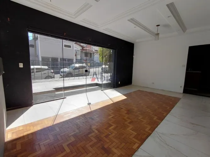 Casa Comercial em Jardim Sao Carlos - São Carlos