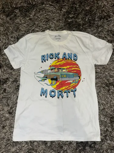 Blusa Rick and Morty Adult Swim tamanho P
