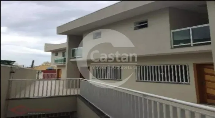 sobrado na v.formosa-condomínio fechado-63m²