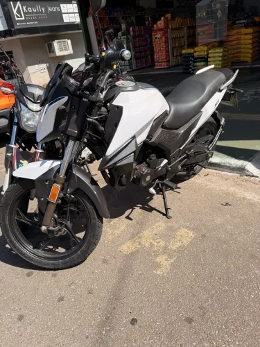 Vendo shineray 150xy 8 muito nova sem detalhe 