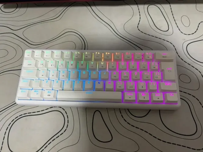 Teclado Gamer Motospeed SK66 - Switch Vermelho