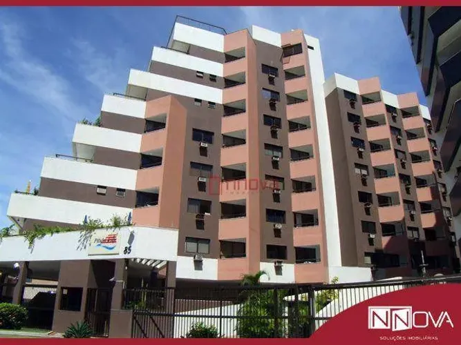 Aluga apartamento reformado, armários novos, varanda, ótima localização, 41 m² por R$ 1.70